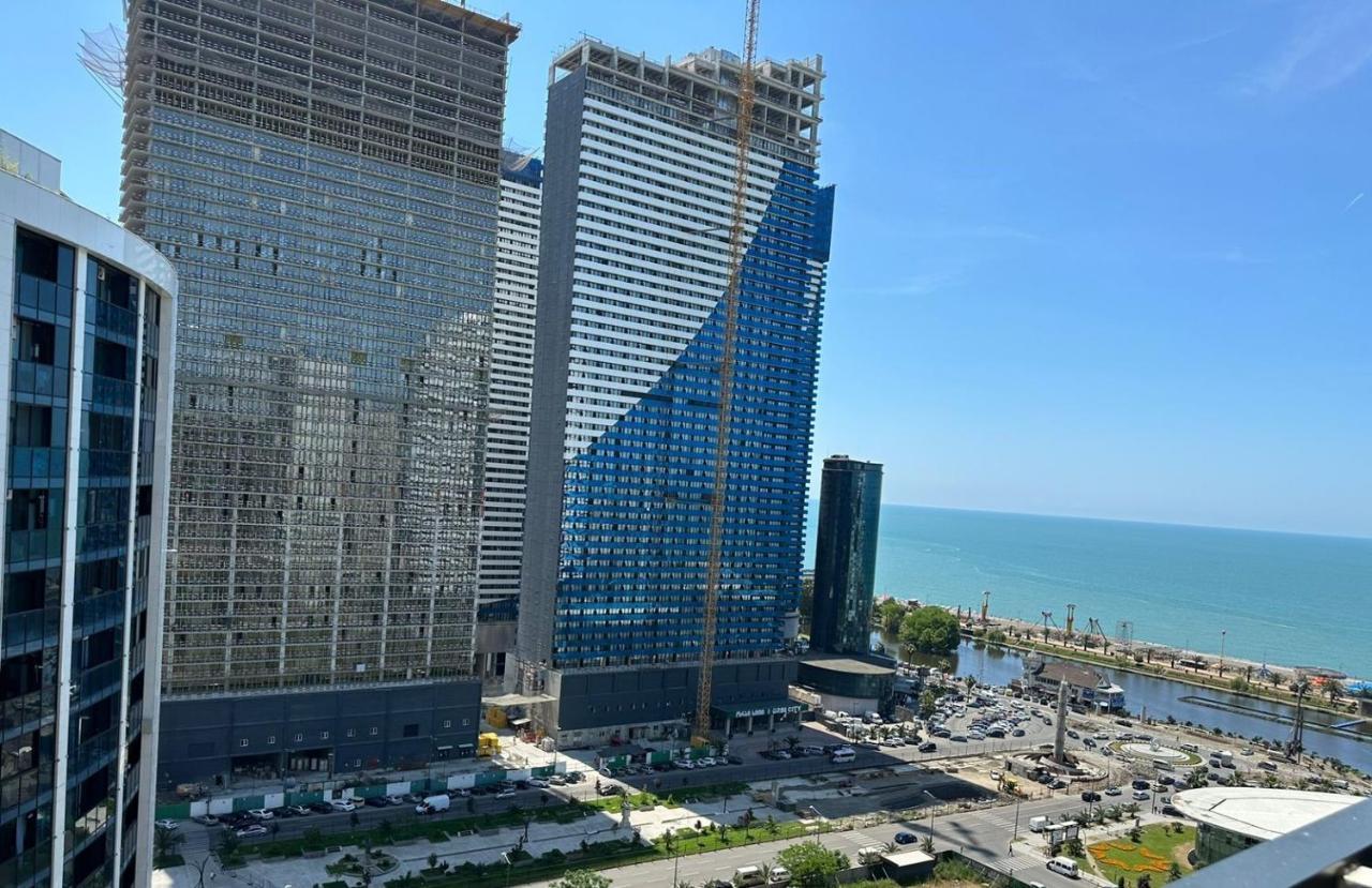 Moonlight Apart-Hotel Batumi Exterior photo