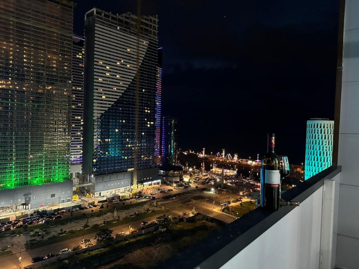 Moonlight Apart-Hotel Batumi Exterior photo