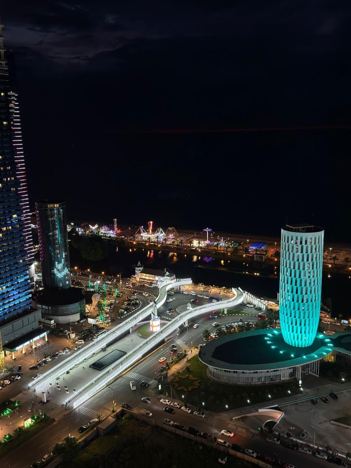 Moonlight Apart-Hotel Batumi Exterior photo