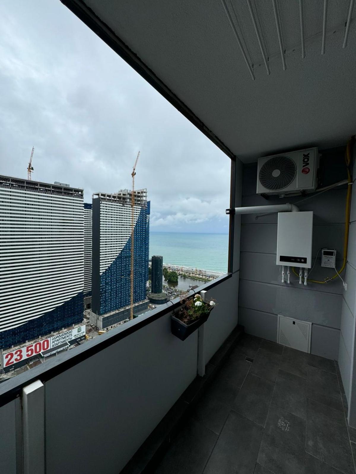 Moonlight Apart-Hotel Batumi Exterior photo