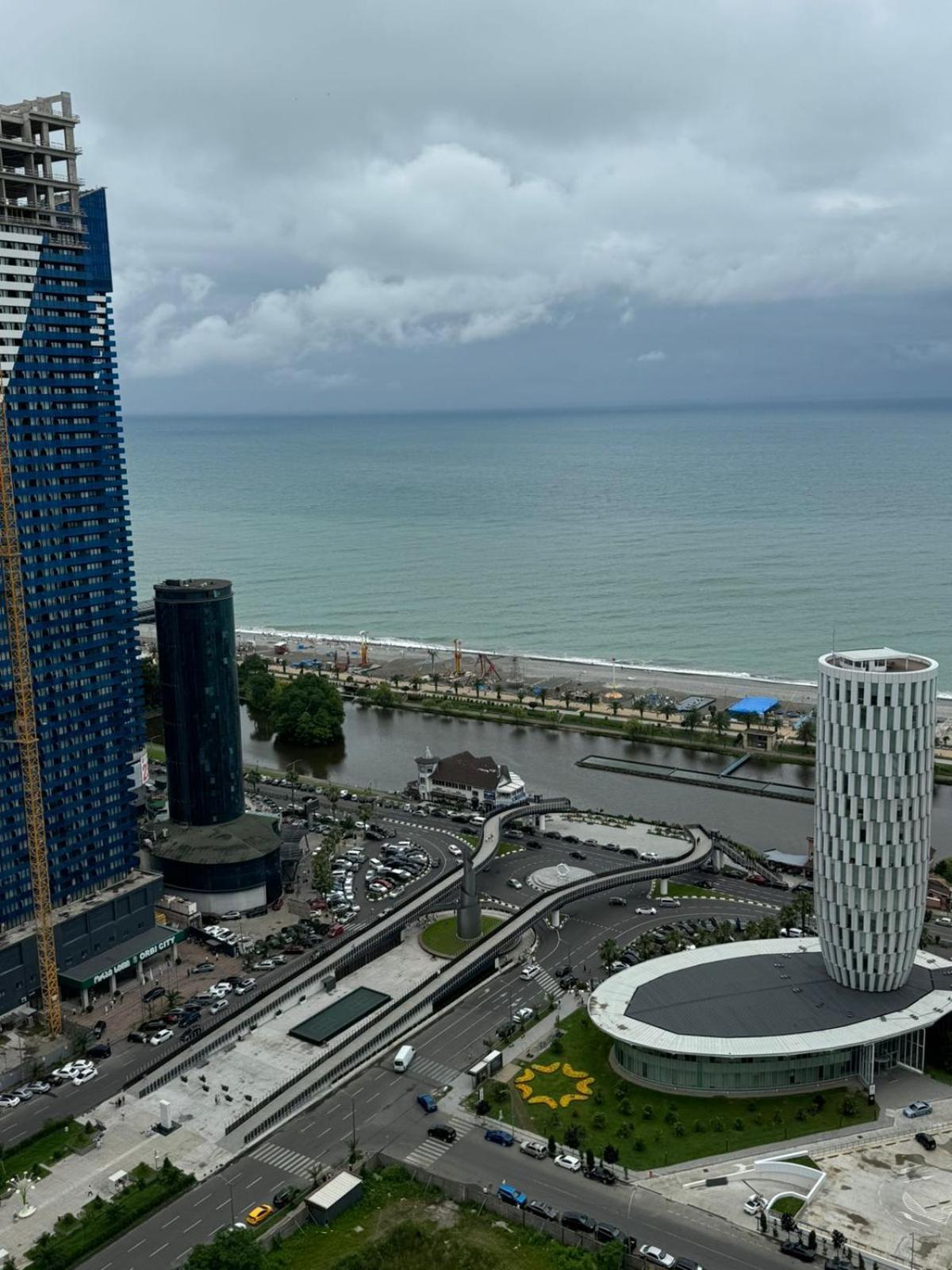 Moonlight Apart-Hotel Batumi Exterior photo